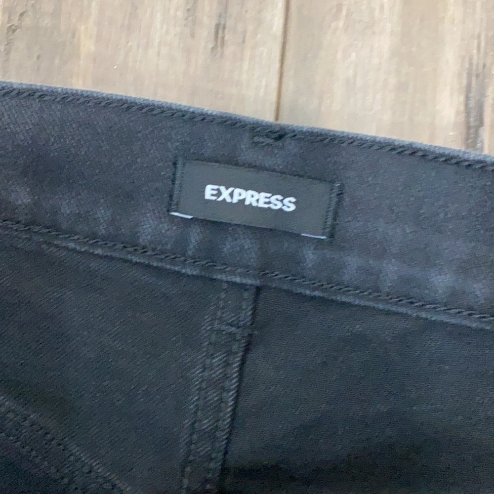 Express‎ slim super high rise distressed jeans in black - Picture 7 of 14
